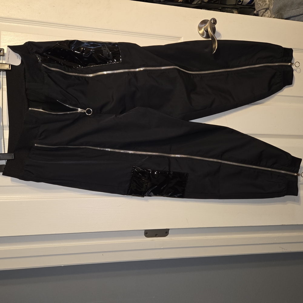 Black Men's Pants with Zipper Details
